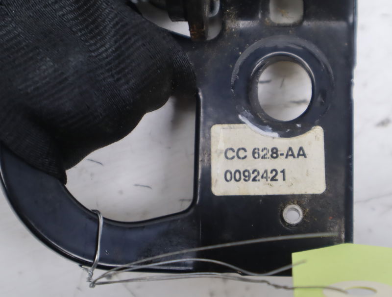 Ancrage ceinture arrière gauche Citroën C4 I (LC_) 1.6 vti 120 (2008-2011)