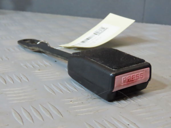 Ancrage ceinture avant droit PEUGEOT 307 SW