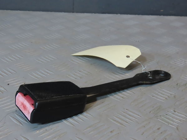 Ancrage ceinture avant droit PEUGEOT 307 SW