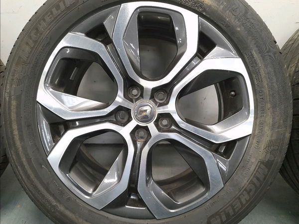 Roue complete RENAULT CAPTUR