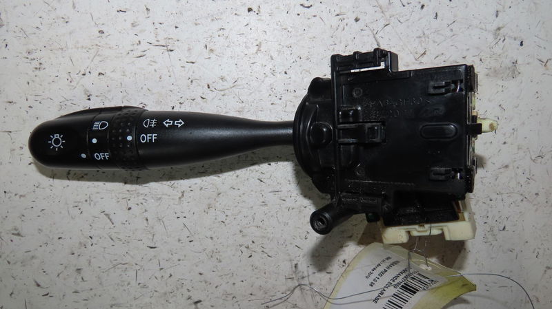 Commande eclairage Nissan PIXO (UA0) 1.0 (2009) 5 portes