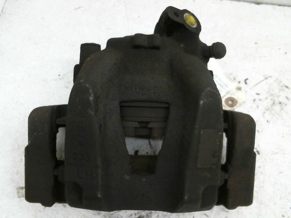 Etrier de frein avant gauche Citroën C4 GRAND PICASSO II (DA_, DE_) 1.6 hdi - bluehdi 115 (2013)