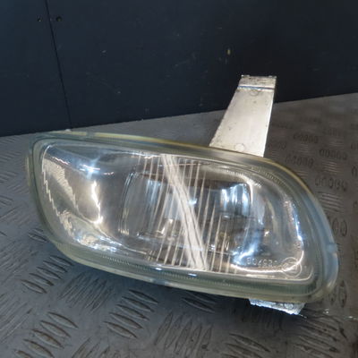 Phare antibrouillard avant droit PEUGEOT 106