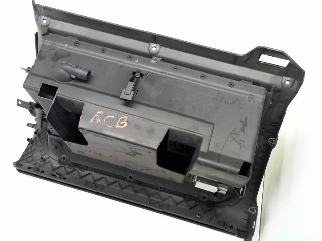 Boite à gants VOLKSWAGEN GOLF V Phase 1 11-2003--10-2008 1.9 TDI 105ch