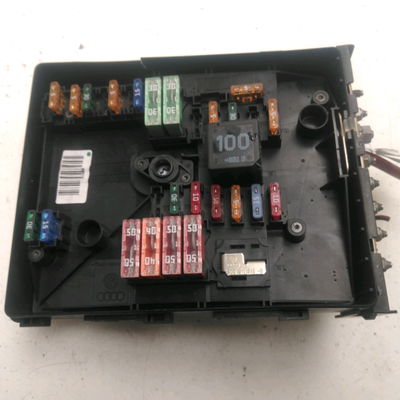 Platine fusible av AUDI A3 2 8P