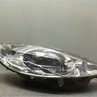 Phare droit Peugeot 1007 (KM_) 1.4 (2005)