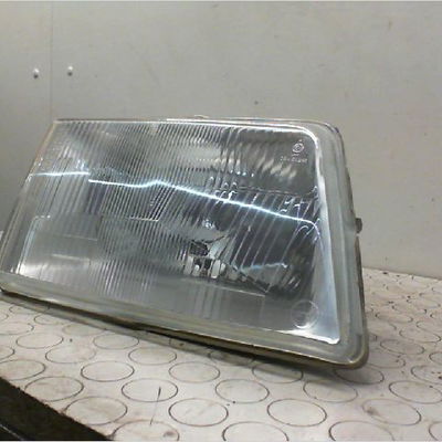 Phare droit Peugeot 205 II (20A-C) 1.1 (1987-1992)