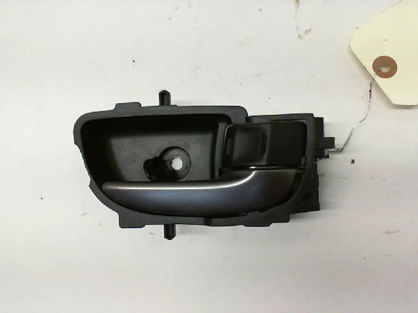 Poignee int porte ard TOYOTA YARIS III Phase 2 06-2014