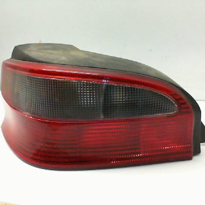 Feu arrière gauche CITROEN SAXO Phase 2 09-1999--12-2004