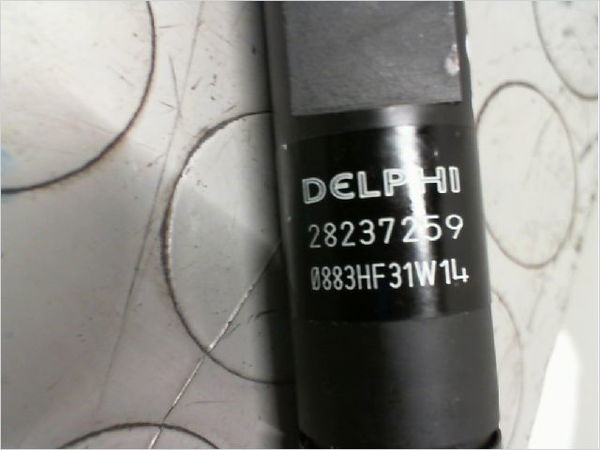 Injecteur 4 RENAULT CLIO III Phase 2 03-2009--12-2014 1.5 DCI 90ch