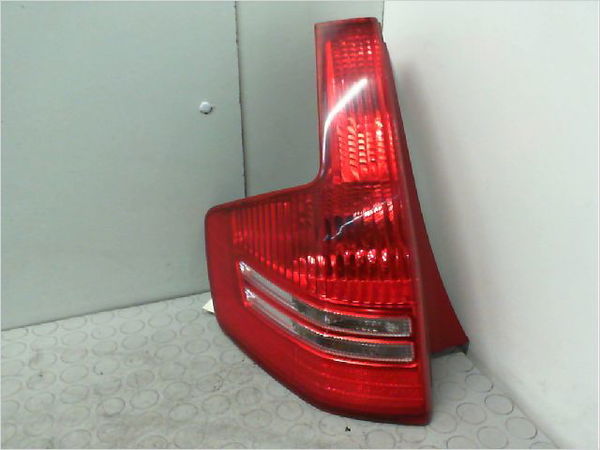Feu arrière gauche CITROEN C4 I Phase 1 11-2004--07-2008 1.4i 16v