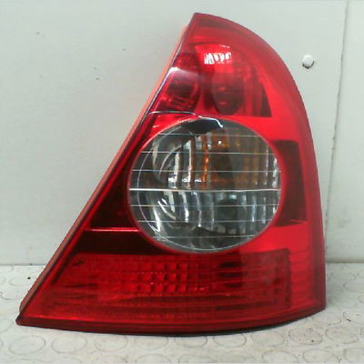 Feu arrière droit RENAULT CLIO II Phase 2 06-2001--07-2006 1.5 DCI 65ch