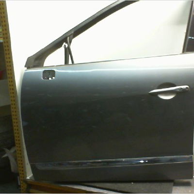 Porte avant gauche Renault GRAND SCÉNIC III (JZ0-1_) 1.6 dci (jz00, jz12) (2011) 5 portes