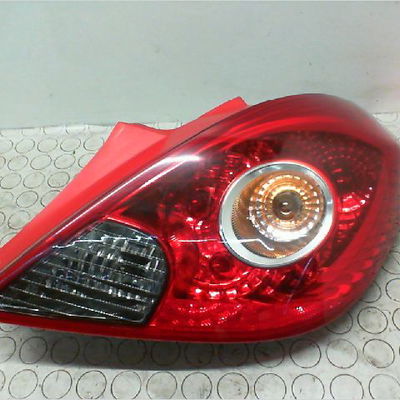 Feu arrière droit OPEL CORSA IV Phase 2 01-2011--03-2015 1.0i 65ch