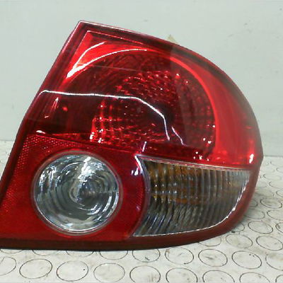 Feu arrière droit Hyundai GETZ (TB) 1.1 (2002-2005)