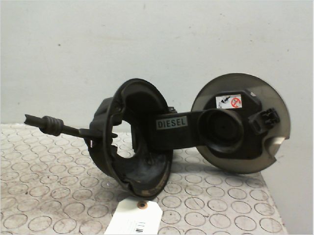 Bouchon reservoir a carburant Renault SCÉNIC III (JZ0-1_) 1.5 dci (2009) 5 portes
