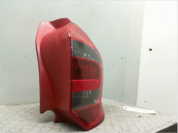 Feu arrière droit RENAULT MODUS Phase 2 01-2008--12-2012 1.5 DCI 70ch