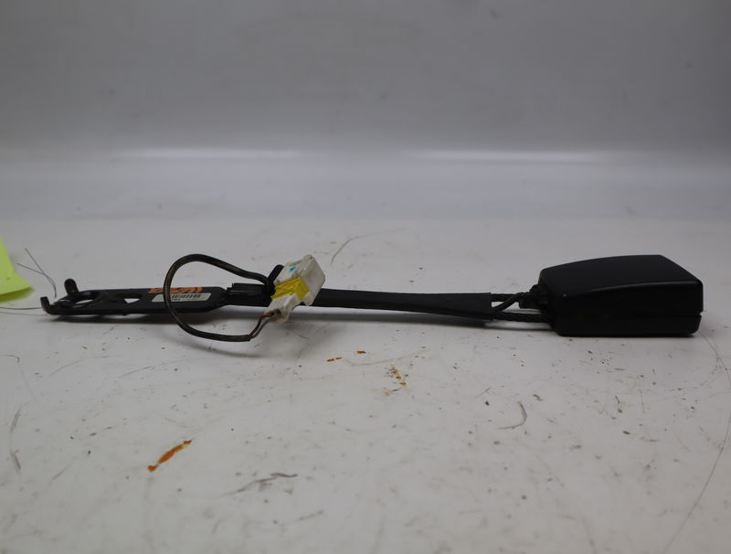 Ancrage ceinture avant droit Peugeot 3008 Monospace (0U_) 1.6 hdi (2009-2016) 5 portes