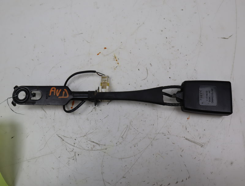 Ancrage ceinture avant droit Peugeot 3008 Monospace (0U_) 1.6 hdi (2009-2016) 5 portes
