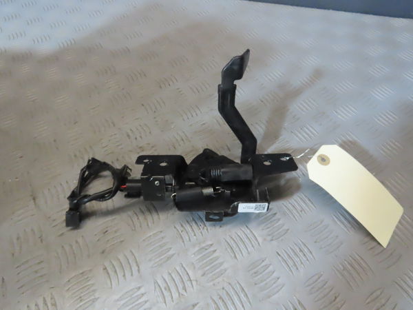 Serrure capot HYUNDAI KONA
