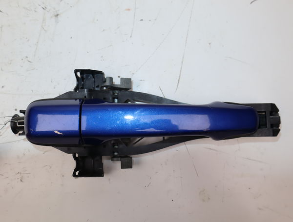 Poignee ext porte ard Volvo V50 (545) 2.0 d (2004-2010)