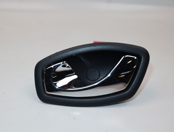 Poignee int porte avg Renault CAPTUR I (J5_, H5_) 1.2 tce 120 (2013)