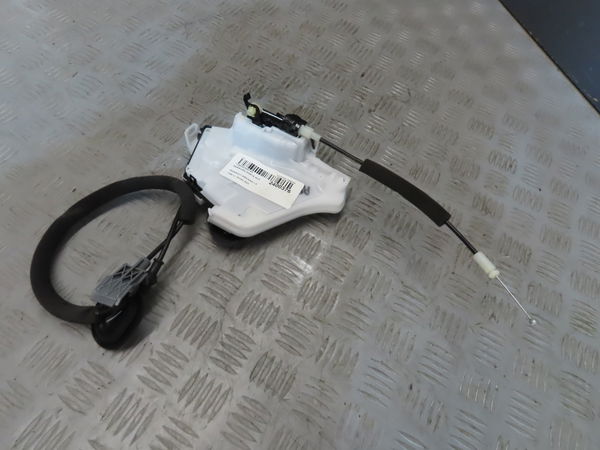 Serrure porte avd RENAULT ARKANA