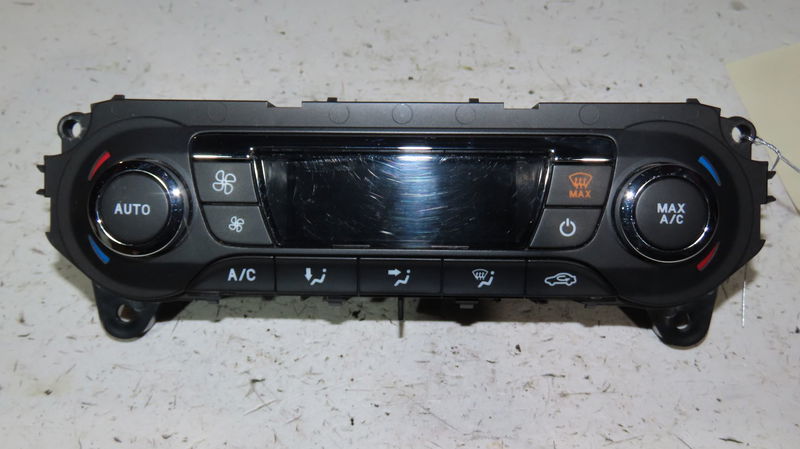 Commande de chauffage Ford FOCUS III 1.6 tdci (2010-2017)