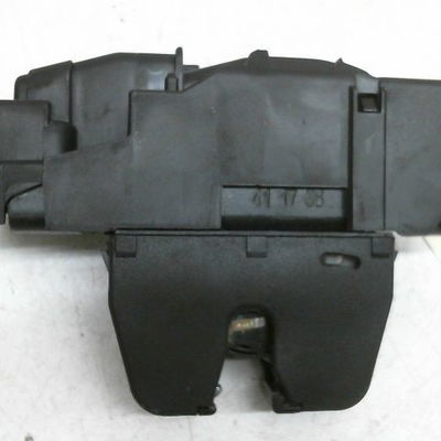 Serrure hayon CITROEN C3  1.2 PURETECH 12V - 82 SHINE