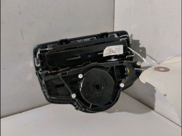 Interrupteur commande de phares Mercedes-benz CLASSE C (W205) C 180 bluetec - d (205.036) (2014-2018)