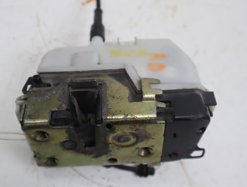 Serrure porte ard Citroën C3 I (FC_, FN_) 1.4 hdi (2003-2011) 5 portes