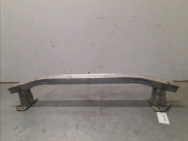 Renfort pare-choc avant PEUGEOT 5008