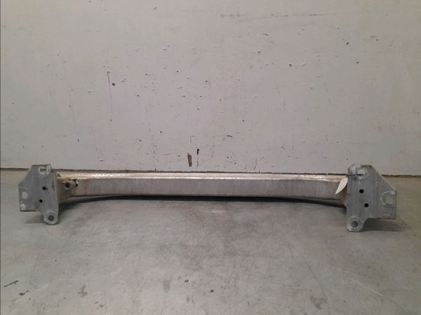 Renfort pare-choc avant PEUGEOT 5008