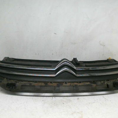 Calandre CITROEN C3  1.2 PURETECH 12V - 82 SHINE