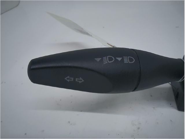 Commande clignotant Ford TRANSIT CONNECT (P65_, P70_, P80_) 1.8 tdci (2002-2013) 3 portes