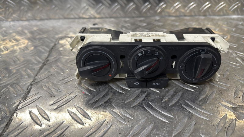 Commande de chauffage Seat IBIZA IV (6J5, 6P1) 1.2 (2009-2011)