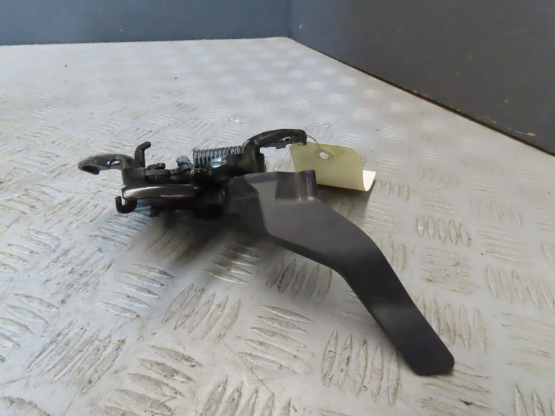 Serrure capot RENAULT ARKANA
