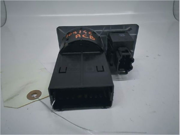 Commande eclairage Skoda FABIA I (6Y2) 1.2 (2001-2007)