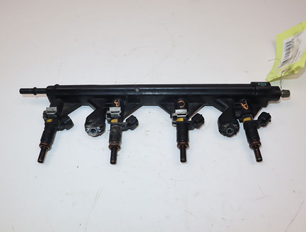 Rampe injection Peugeot 207 SW (WK_) 1.4 16v (2007-2013)