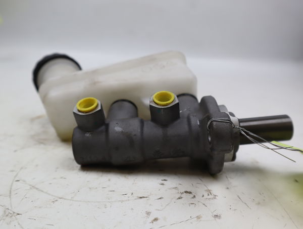 Maitre cylindre Dacia SPRING Ev (b6m1) (2020) 5 portes