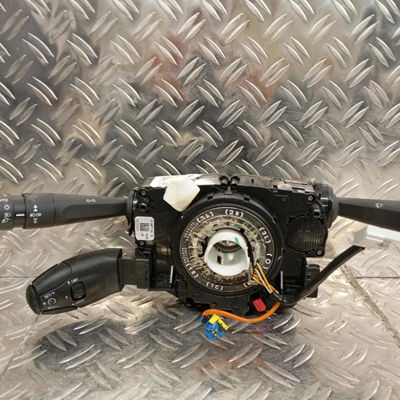 Interrupteur commande de frein a main Peugeot 208 I (CA_, CC_) 1.6 (2012)