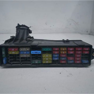Boite a fusibles Audi A2 (8Z0) 1.4 (2000-2005) 5 portes