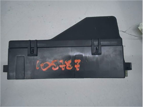 Boite a fusibles Audi A2 (8Z0) 1.4 (2000-2005) 5 portes
