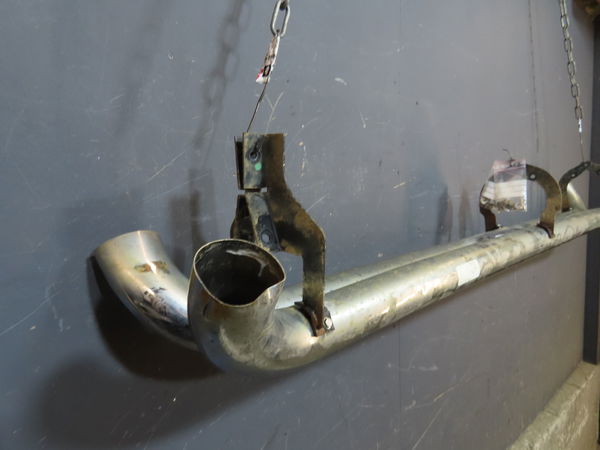 Bas caisse g TOYOTA HILUX