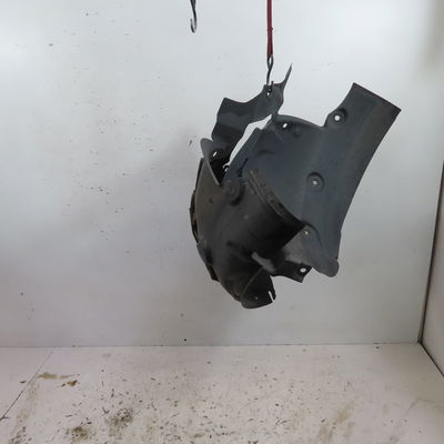 Pare-boue avant droit RENAULT MEGANE