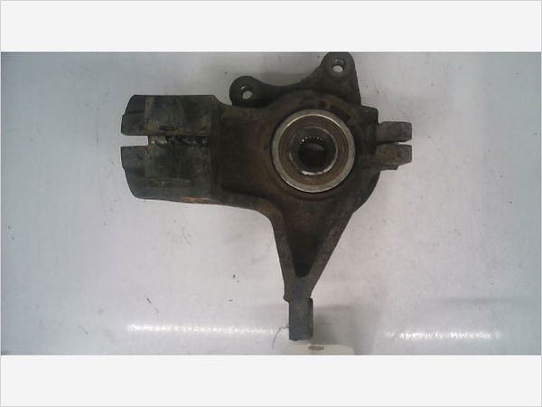 Fusee avg Peugeot 309 II (3C, 3A) 1.6 (1989-1993)