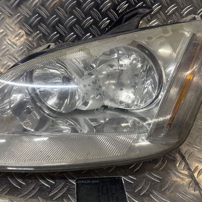 Phare gauche Ford FOCUS C-MAX (DM2) 1.6 tdci (2003-2007)