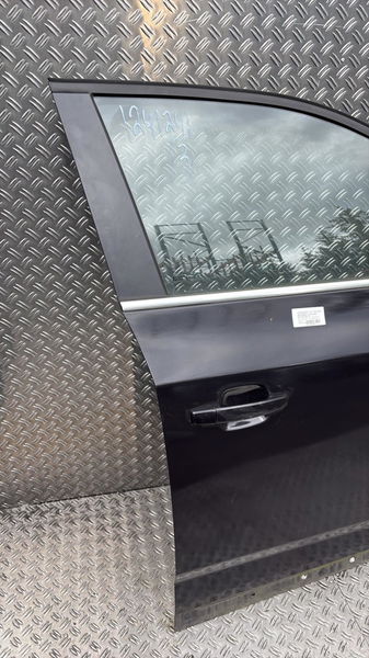Porte avant droite Chevrolet ORLANDO (J309) 2.0 d (2011-2015)