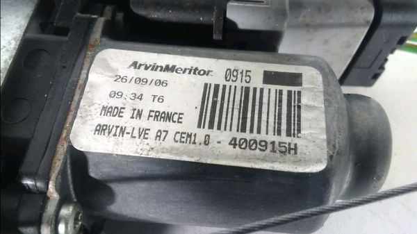 Mecanismemoteur leve-glace avg PEUGEOT 207