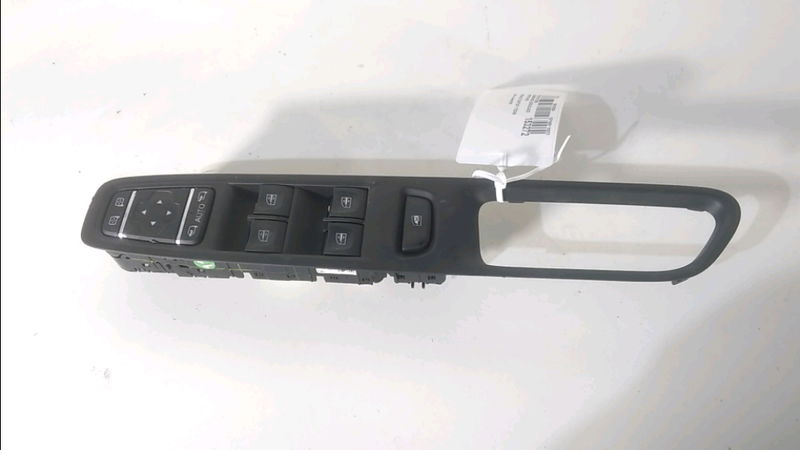 Commande lève-glace porte avant gauche RENAULT CAPTUR 1